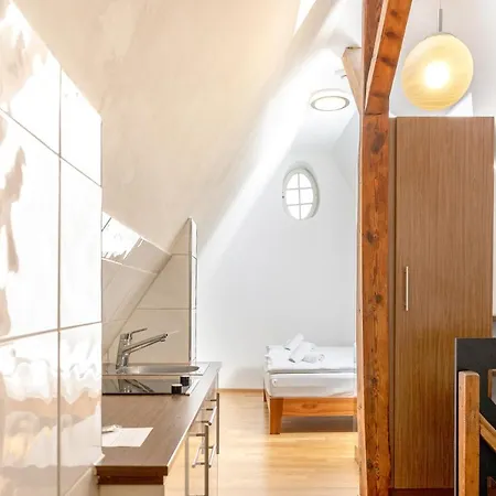 Graf Zeppelin Hotel 3*