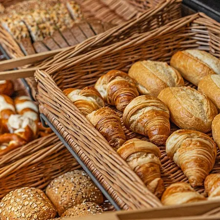 Graf Zeppelin Hotel Costanza