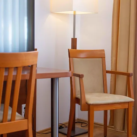 Graf Zeppelin מלון