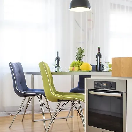 Graf Zeppelin 3* Costanza