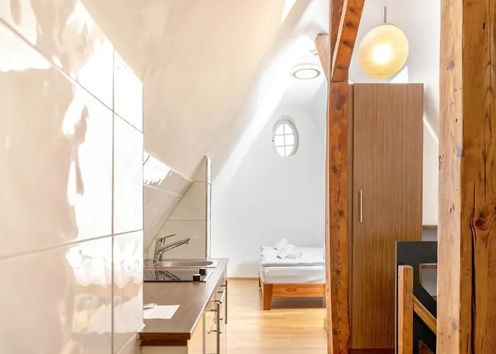 Graf Zeppelin 酒店 3*