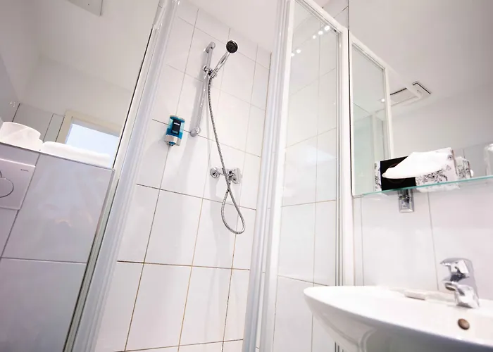 Graf Zeppelin 3* 康斯坦茨